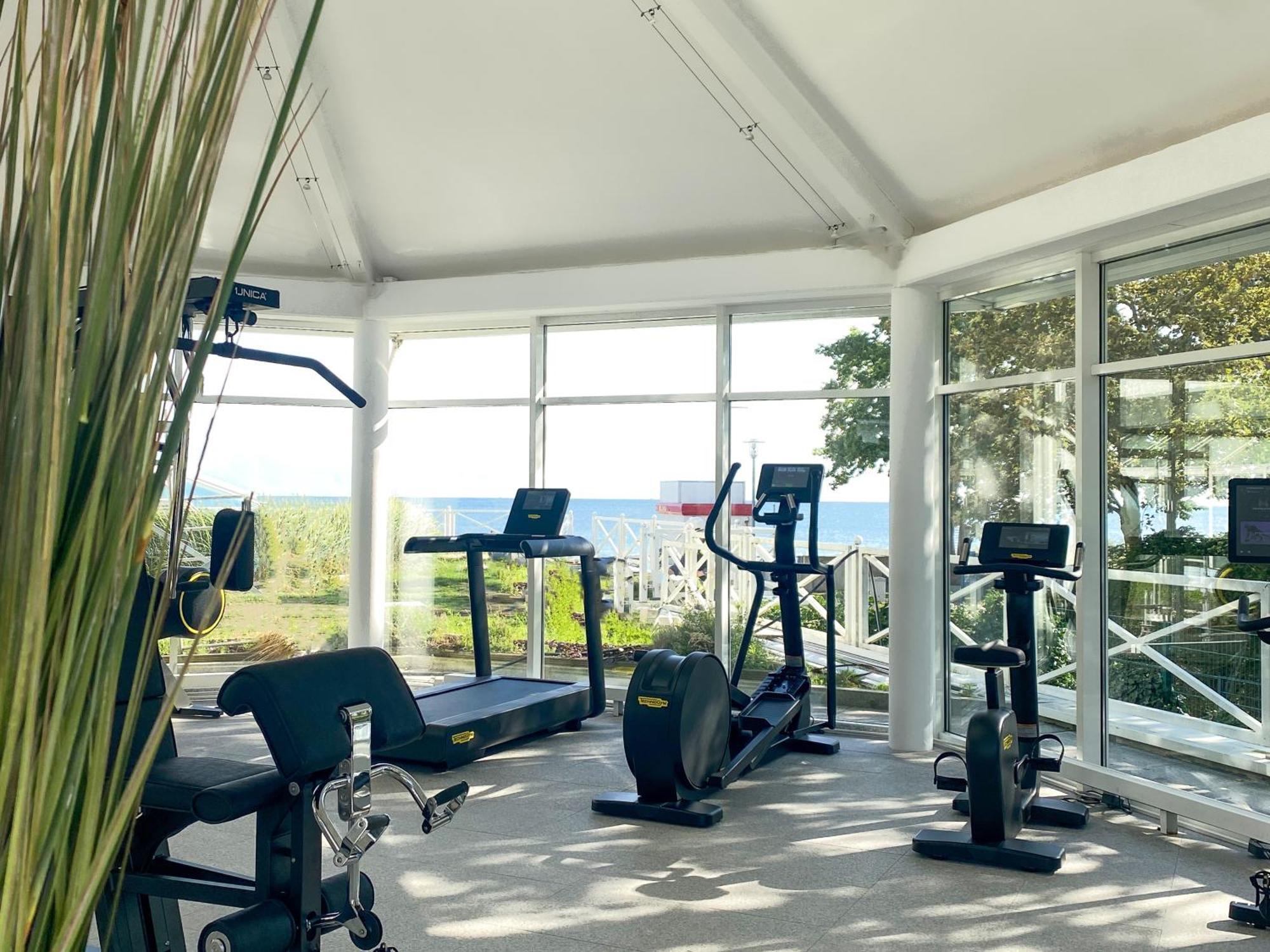 Grand Hotel Seeschloesschen Sea Retreat & Spa Timmendorfer Strand Ngoại thất bức ảnh